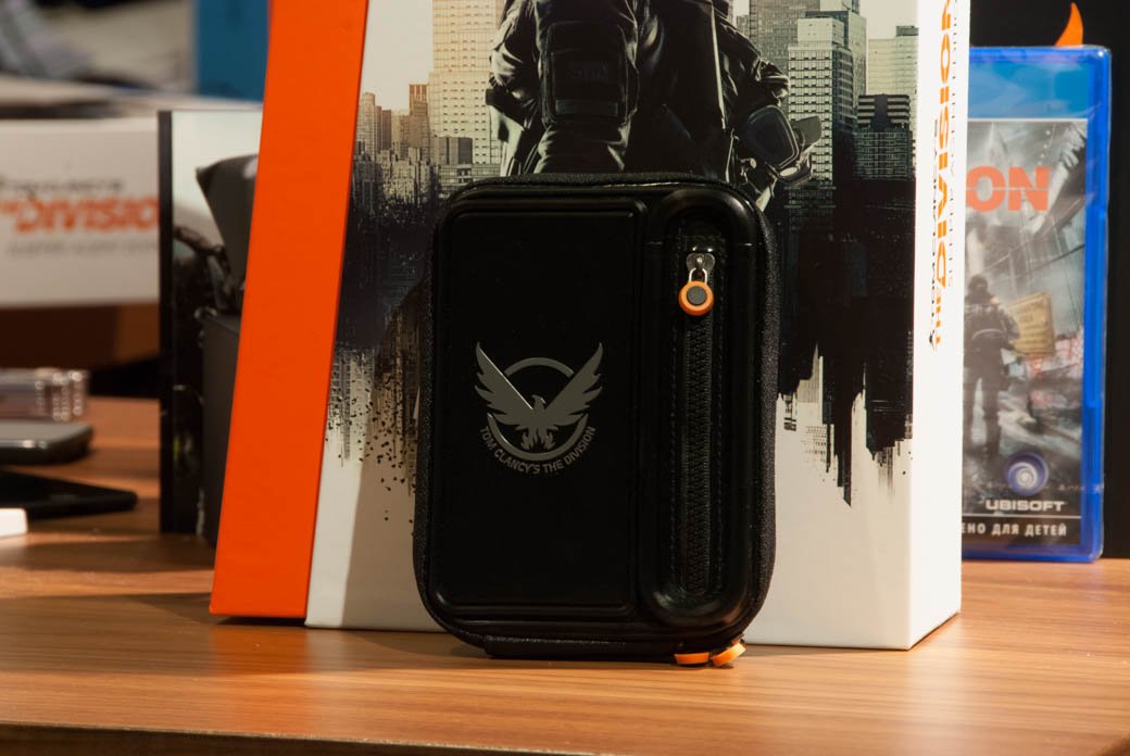 Распаковка коллекционного издания Tom Clancy's The Division - Изображение 9 Распаковка коллекционного издания Tom Clancy's The Division - Изображение 9