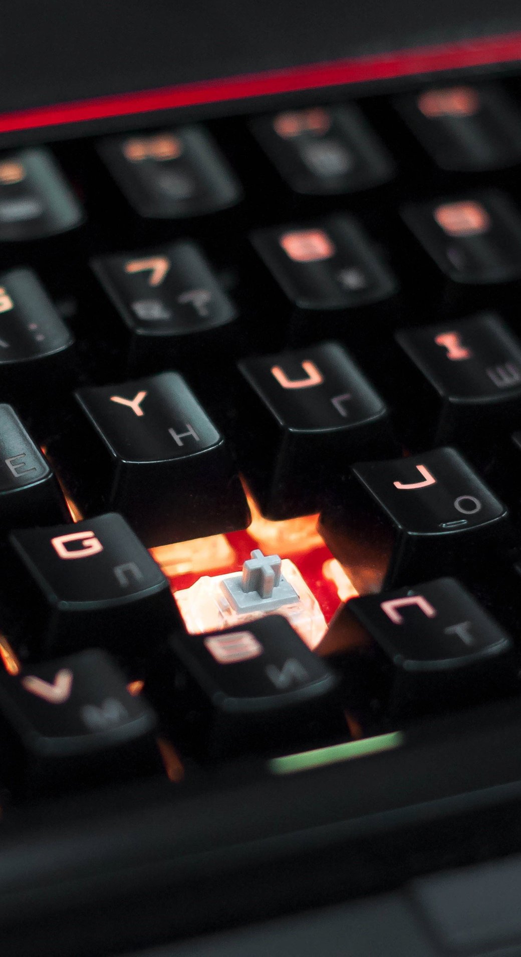 Что внутри игрового ноутбука MSI стоимостью с подержанную иномарку? - Изображение 9 Что внутри игрового ноутбука MSI стоимостью с подержанную иномарку? - Изображение 9