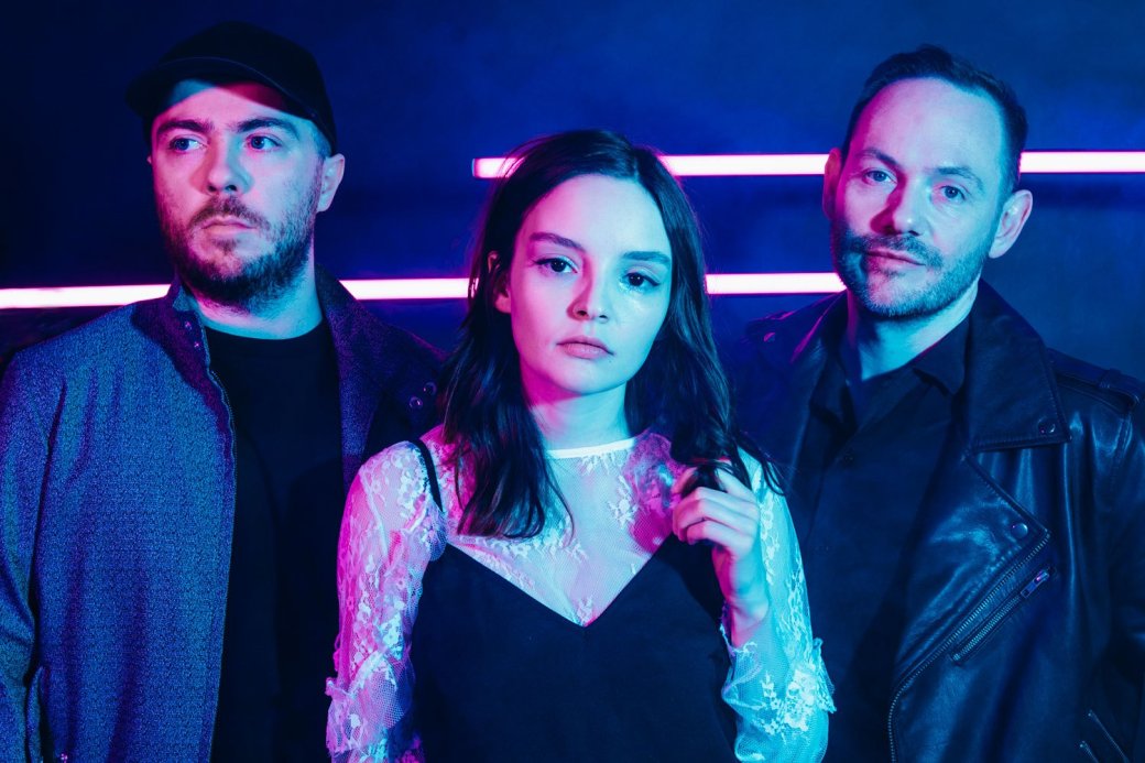 Обзор альбома CHVRCHES — Love is Dead | Канобу Обзор альбома CHVRCHES — Love is Dead | Канобу