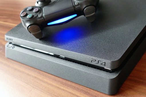 PlayStation 4 пропала из продажи в розничных сетях